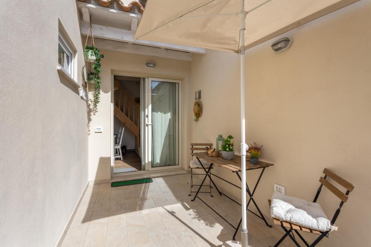 Loft 35 - Private Parking Villa Quartu Sant'Elena Luaran gambar